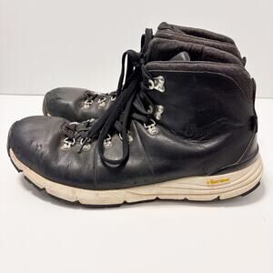 Danner Mountain 600 Sz 11.5 US 4.5" Black Leather Boots Vibram Anti-Slip Soles
